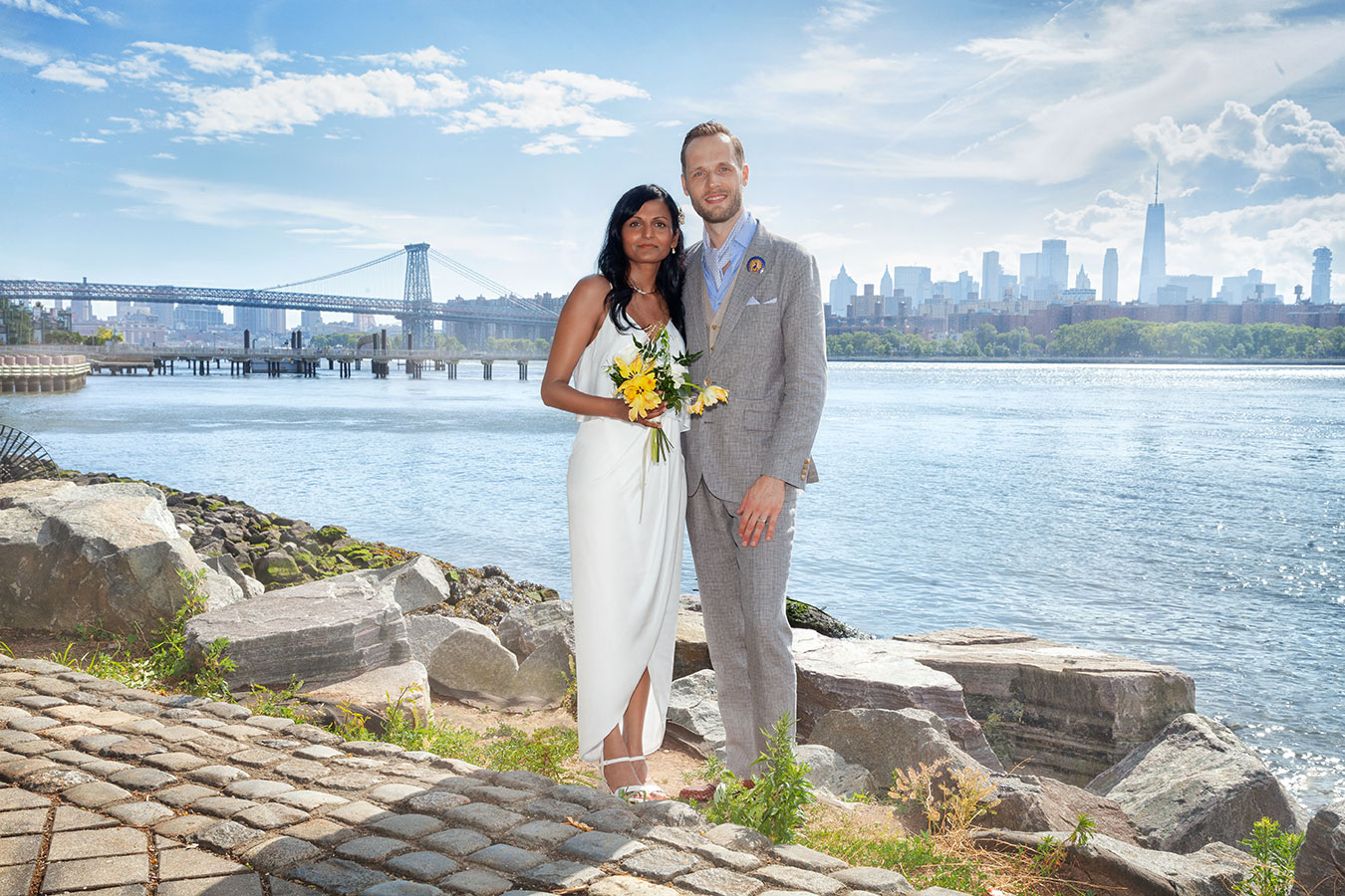 Photo Studio 308 Nayomi & Joeri Wedding photographer nyc at Bushwick Inlet park 2021