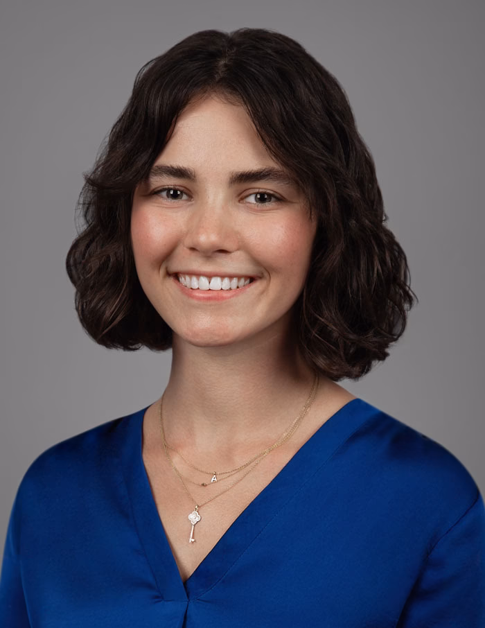 Fashion buyer headshot in neutral tones