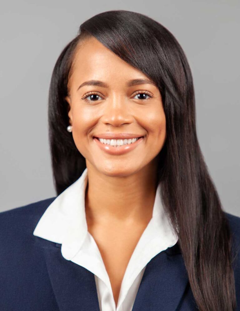 New York professional headshot photographer taking modern portraits in studio