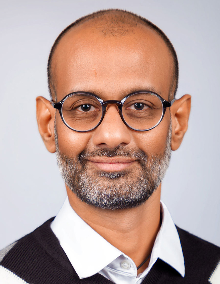 What Makes a Good LinkedIn Headshot? — Photo Studio 308